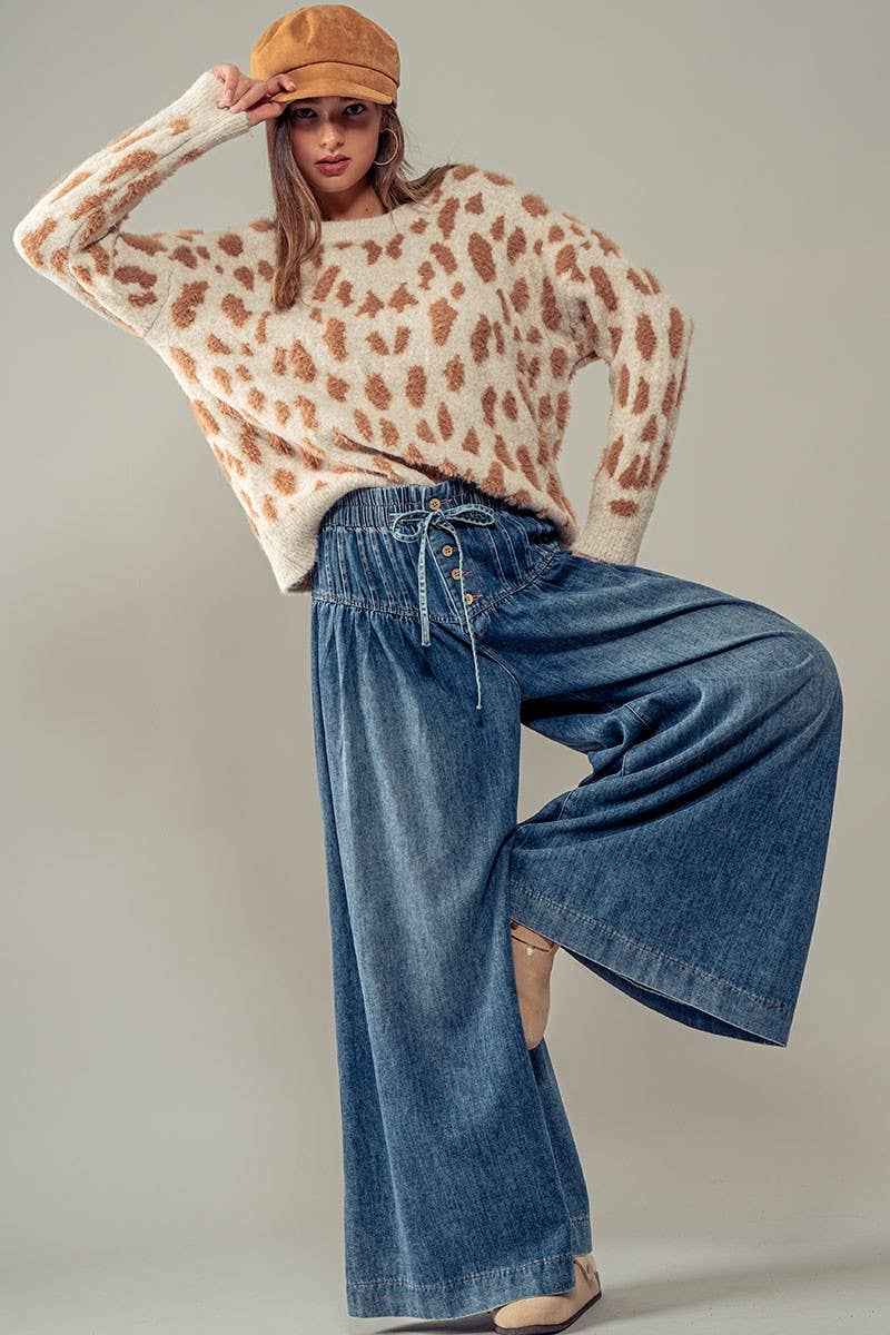 Pleated Wide-Leg Pants