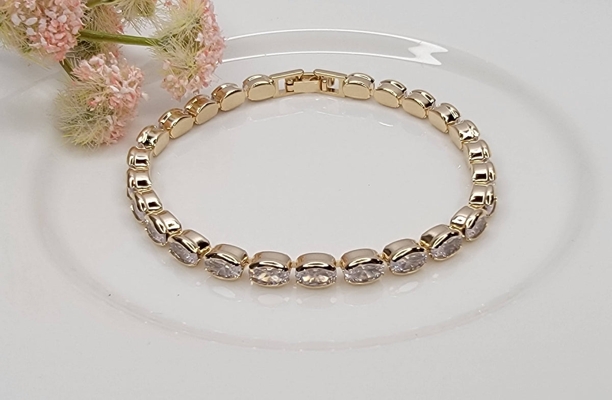BETTYOH INC - OVAL CZ TENNIS BRACELET.
