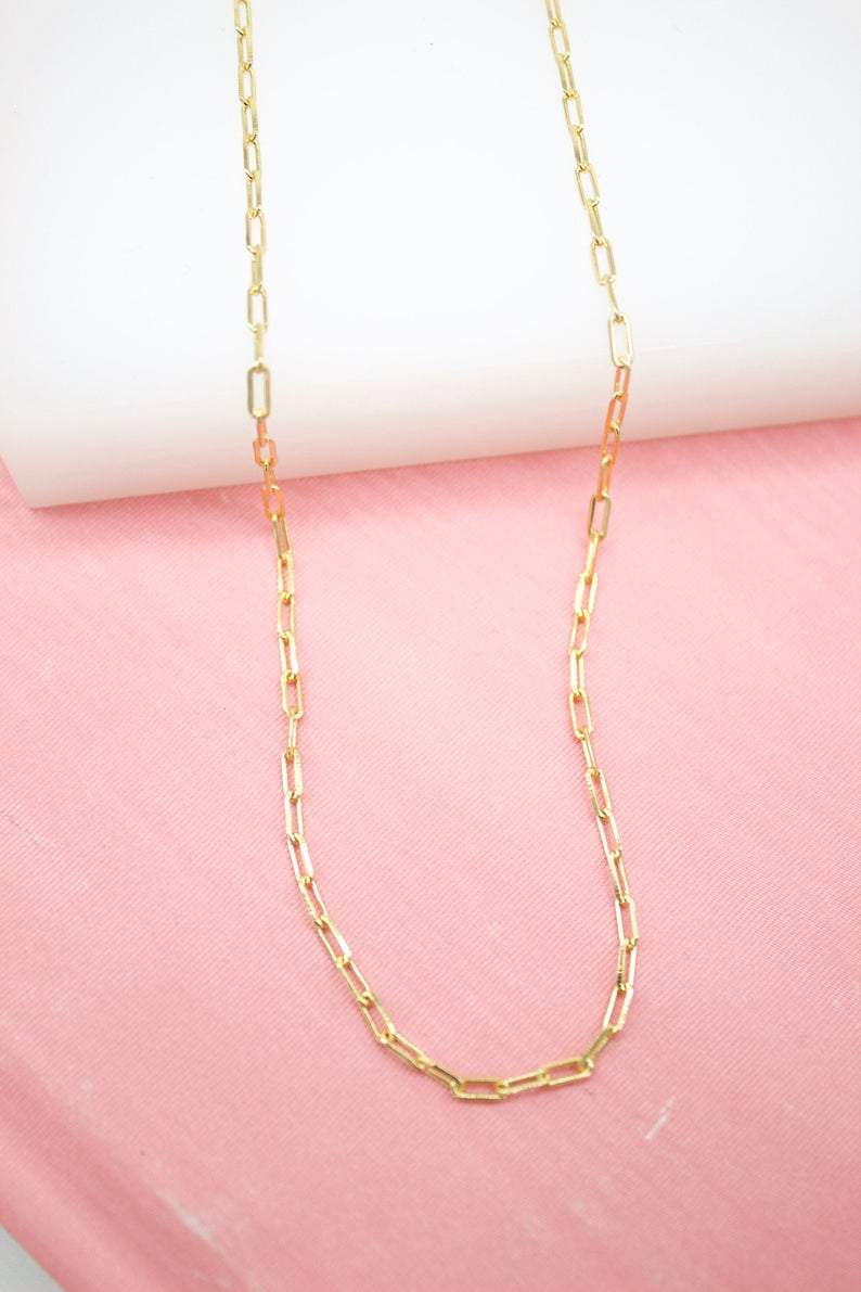 Dainty Paper Clip Necklace - 18K Gold Filled