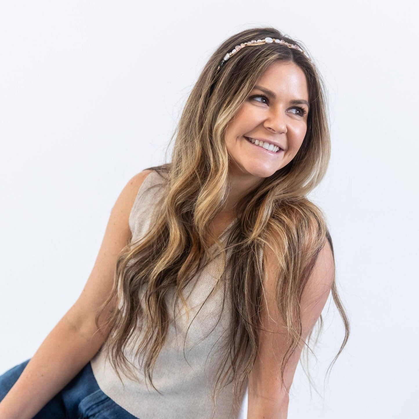 Wavy Oyster Pearl Headband - Pink