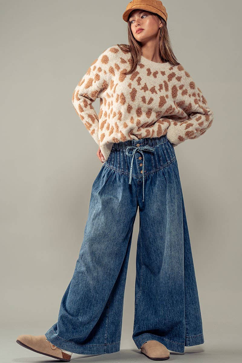 Pleated Wide-Leg Pants