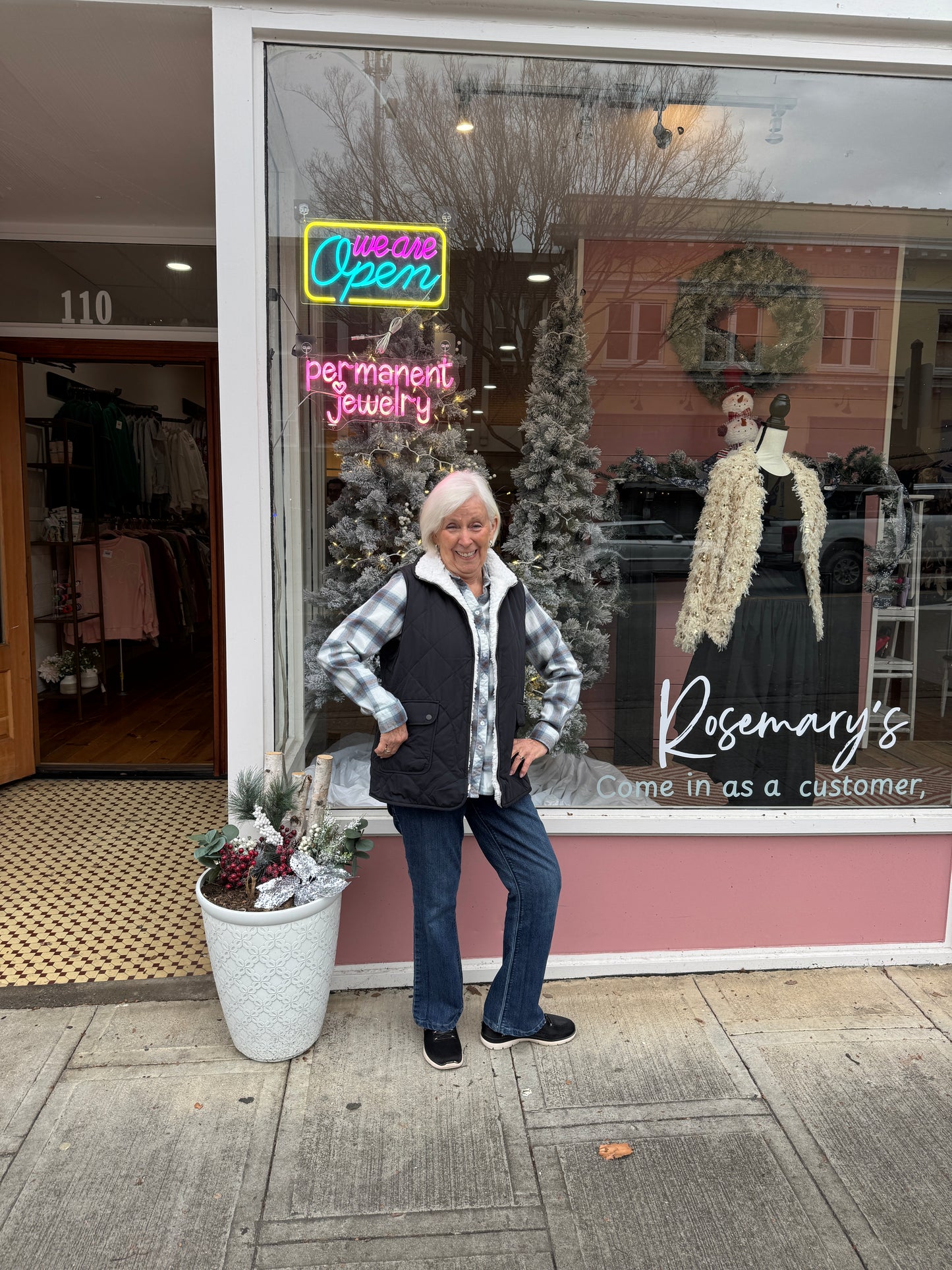 Black Fleece Lined Quilted Vest (reversible)