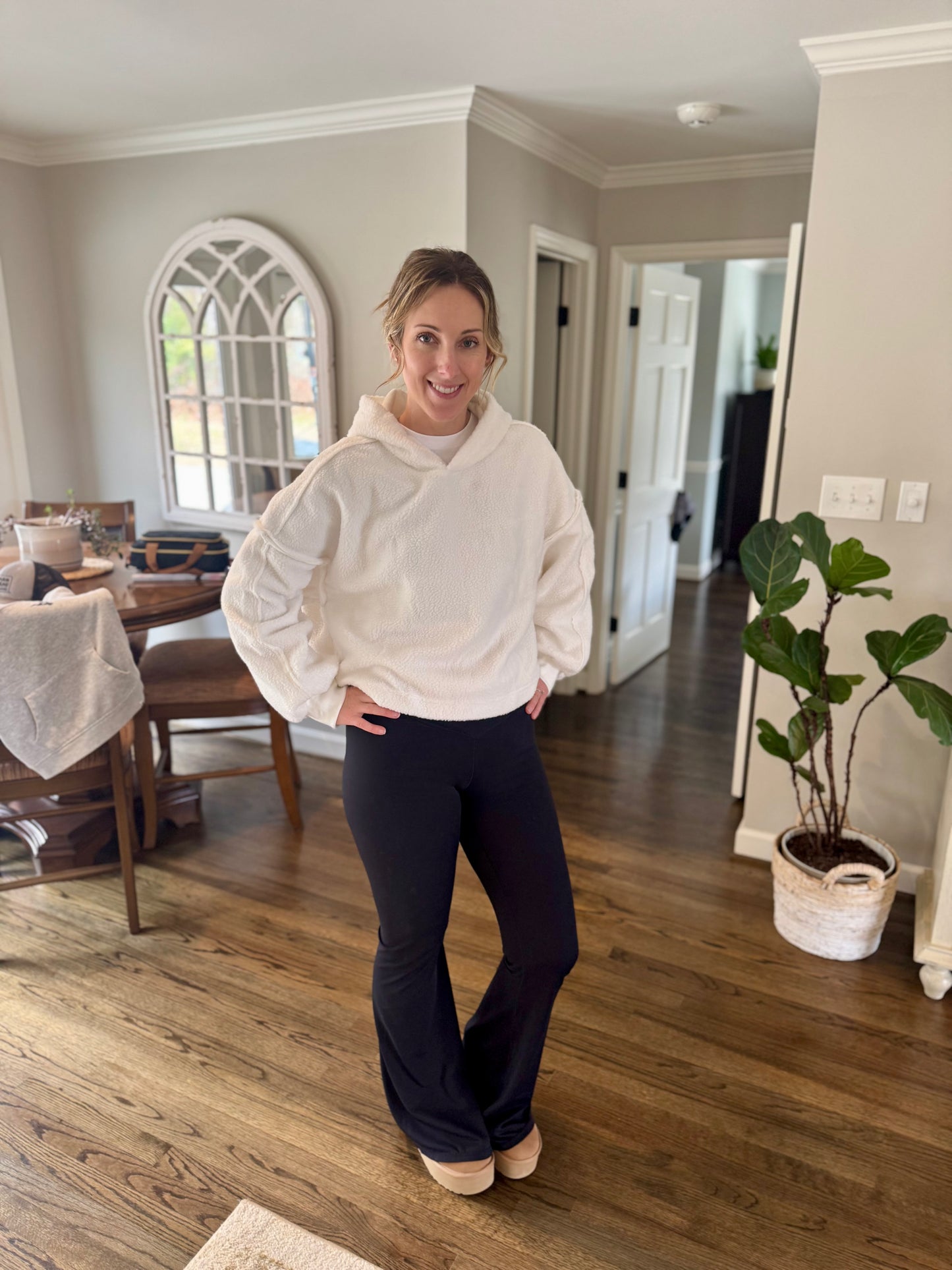 White Sherpa Fleece Cropped Sweatshirt