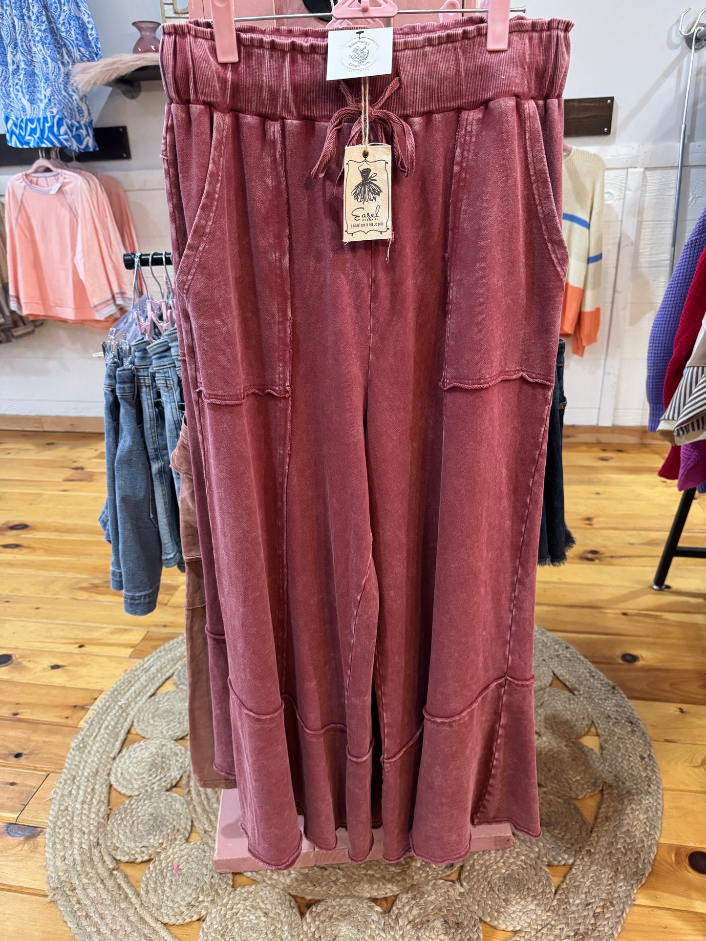 Easel Lounge Pants