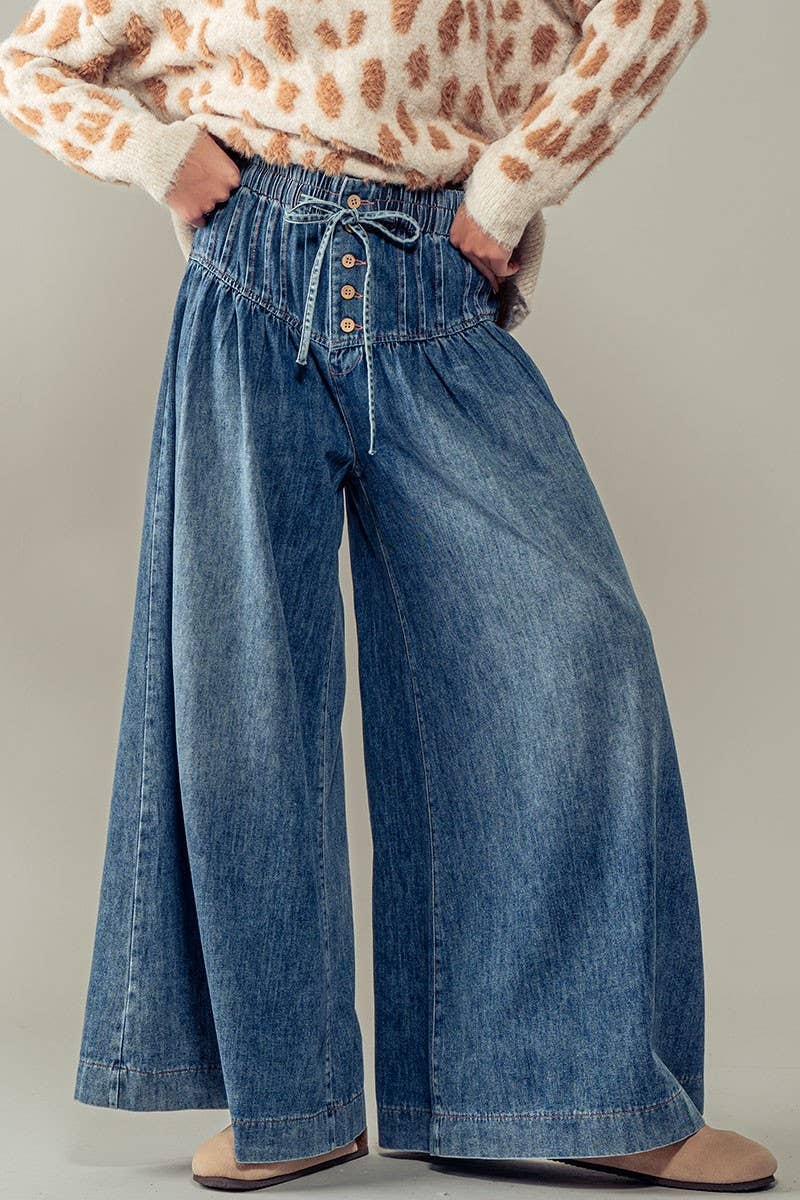 Pleated Wide-Leg Pants