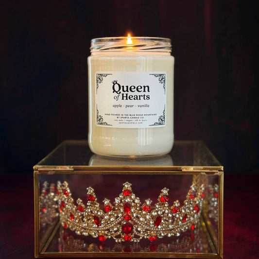 QUEEN OF HEARTS CANDLE
