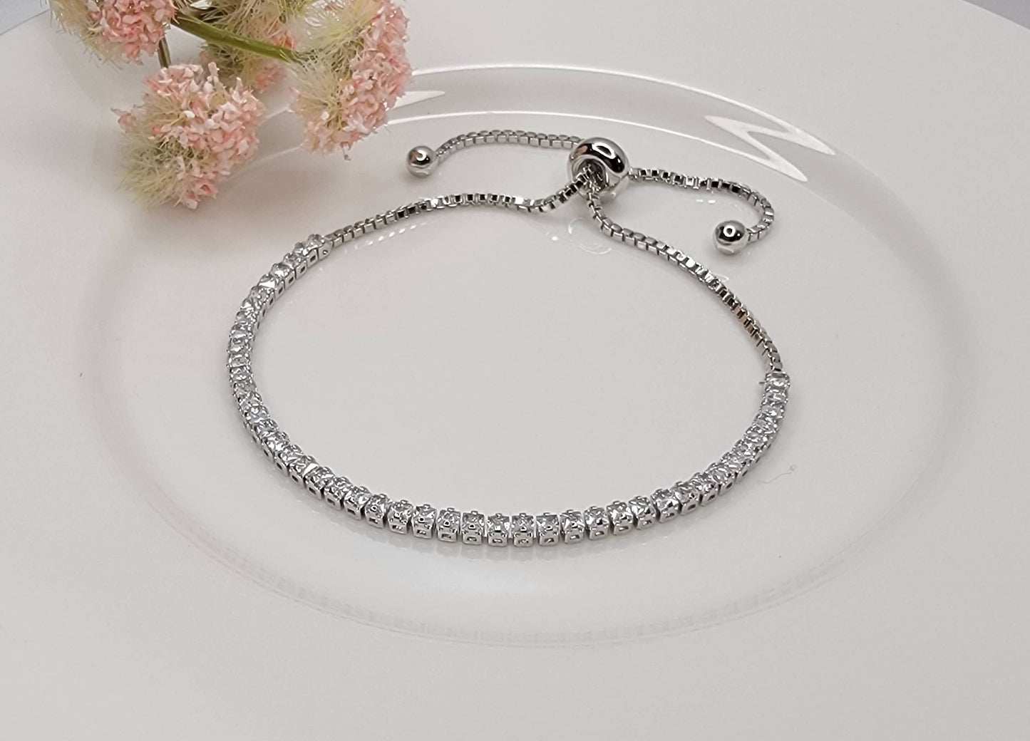 BETTYOH INC - CZ SLIDE ADJUSTABLE BRACELET.