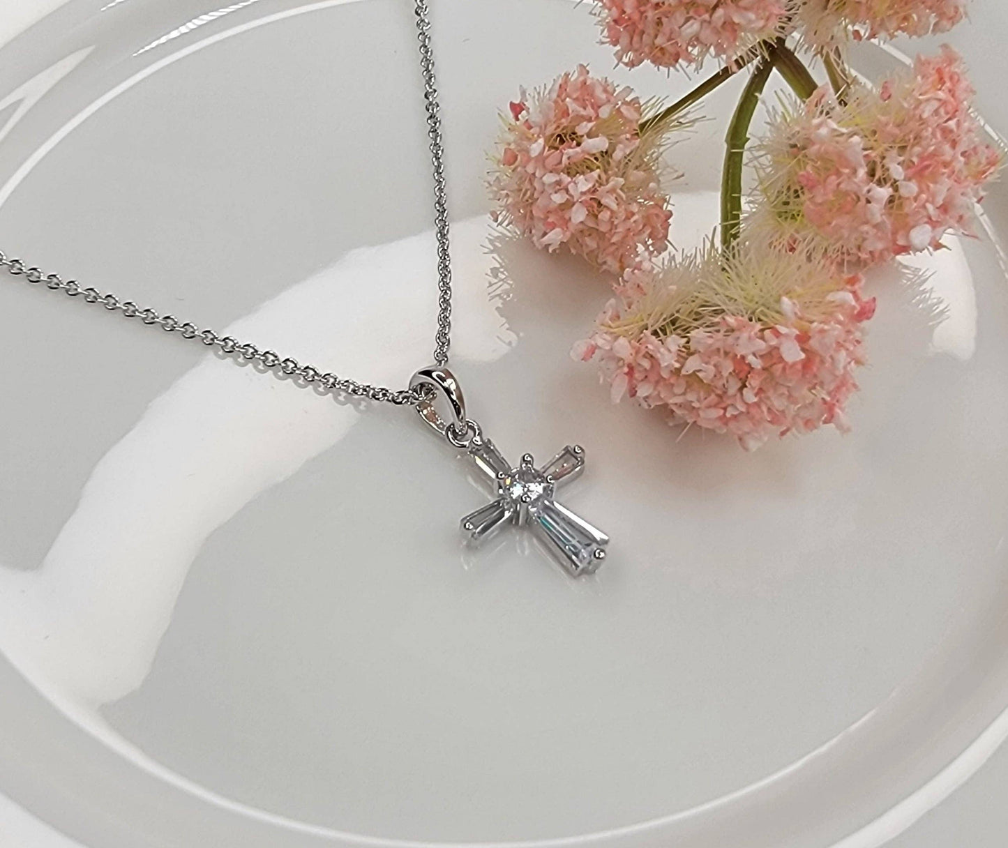 BETTYOH INC - CZ Small Cross Necklace