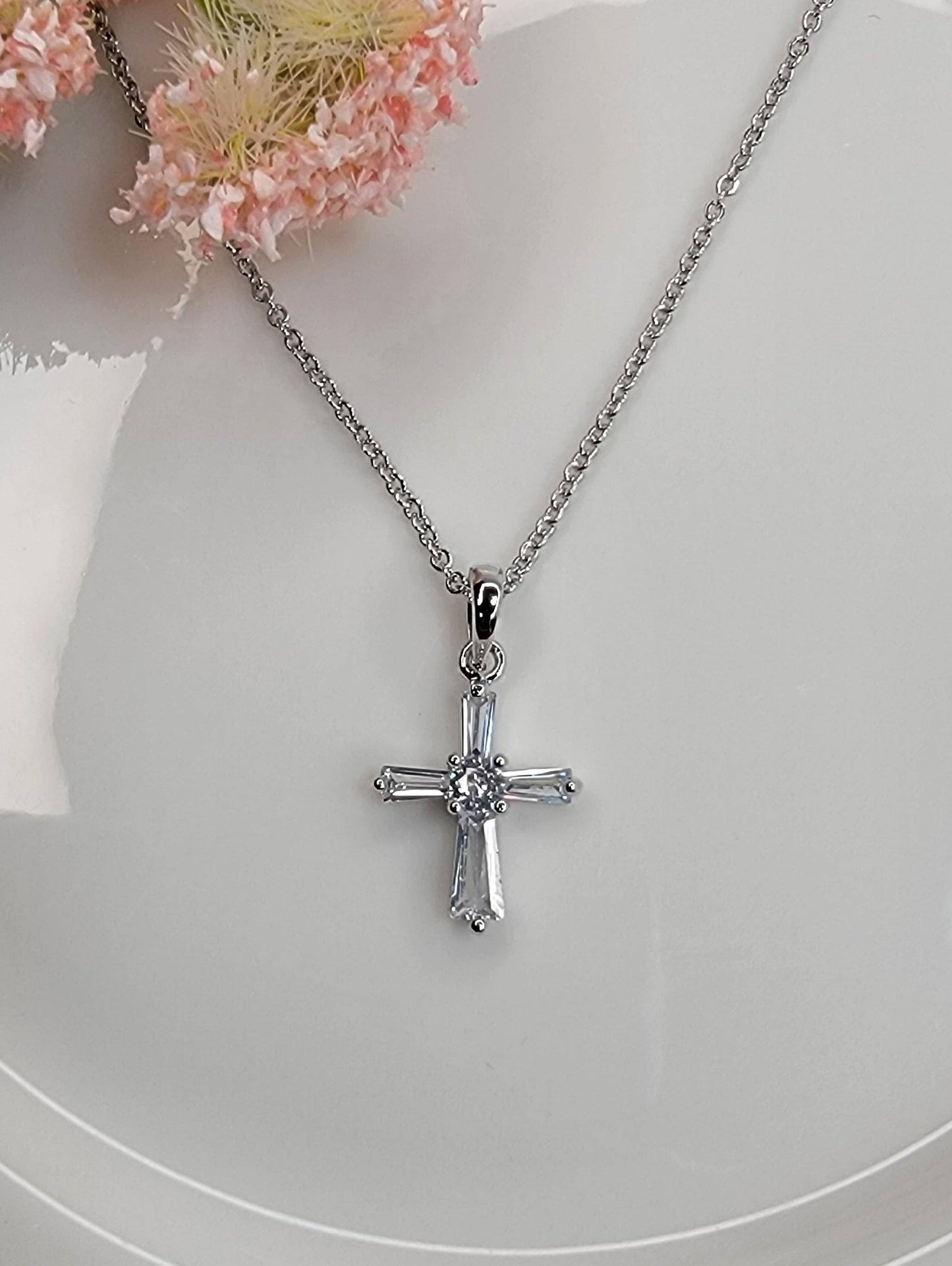 BETTYOH INC - CZ Small Cross Necklace