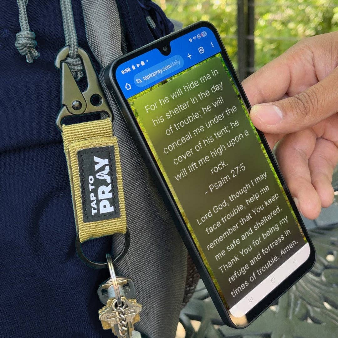 Versible - Tap To Pray™ - Tactical Carabiner Keychain