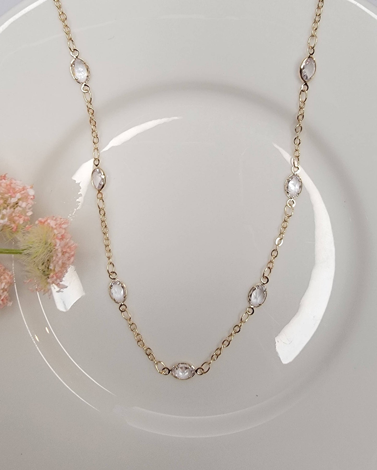 BETTYOH INC - OVAL CZ CHAIN LINK NECKLACE.