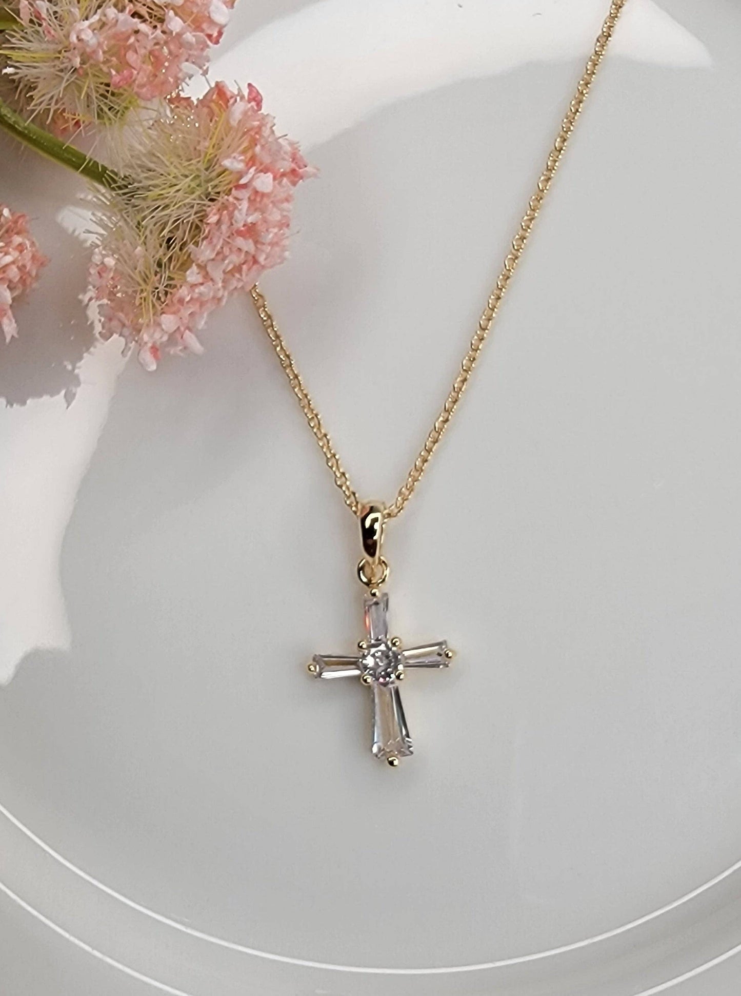 BETTYOH INC - CZ Small Cross Necklace